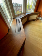 Maatwerk Vensterbank met Radiatorombouw in Rotterdam – Massief Eiken in Jaren ’30 Appartement
