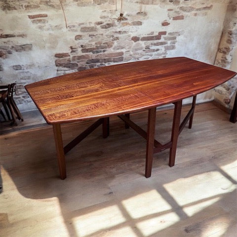 Inklapbare tafel – mahonie