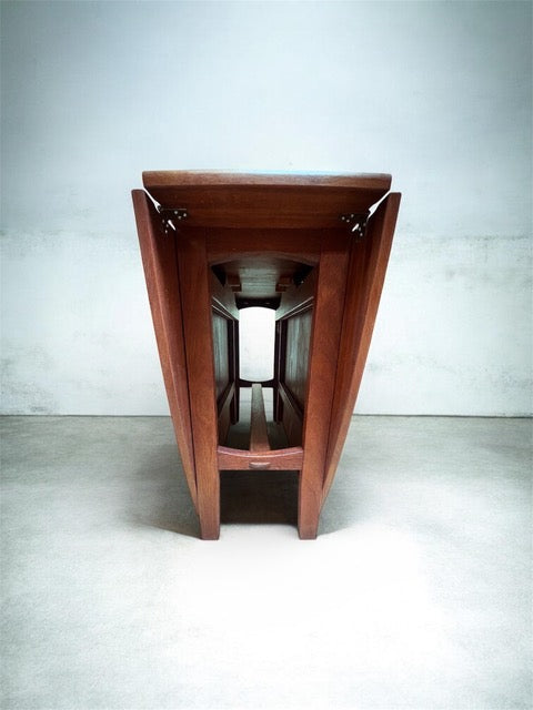 Inklapbare tafel – mahonie